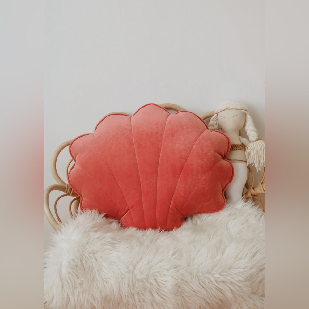 Handmade velvet pink coral shell pillow